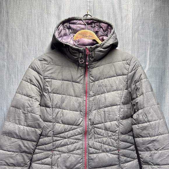 🚩 Mountain Warehouse Gray Women's puffer Jacket size 4 - Picture 3 of 10